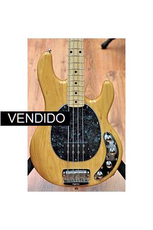 Musicman Stingray 4 3-Band Musicman Stingray 4 3-Band